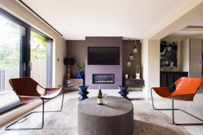 South Kensington Garden Maisonette with AC and Gym Room